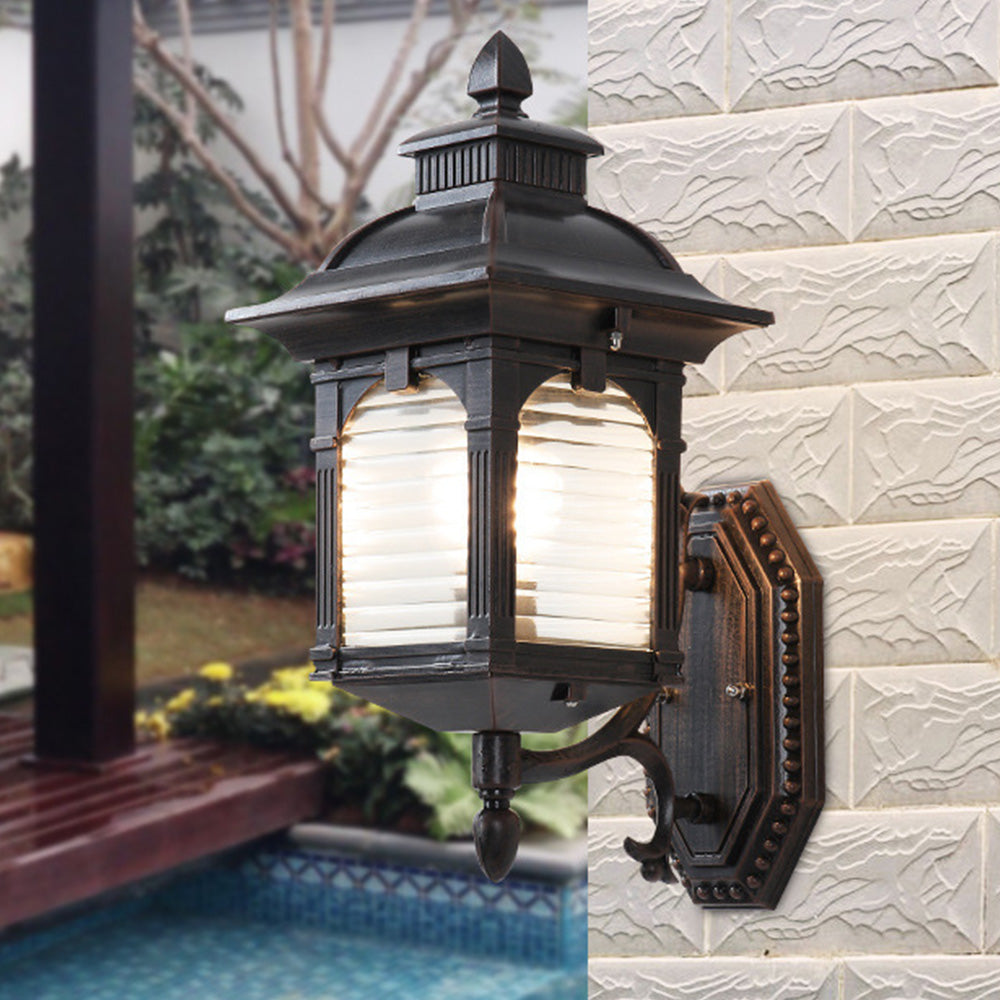 ElegantGlow - Luxe Zwarte Buitenwandlamp voor Balkon