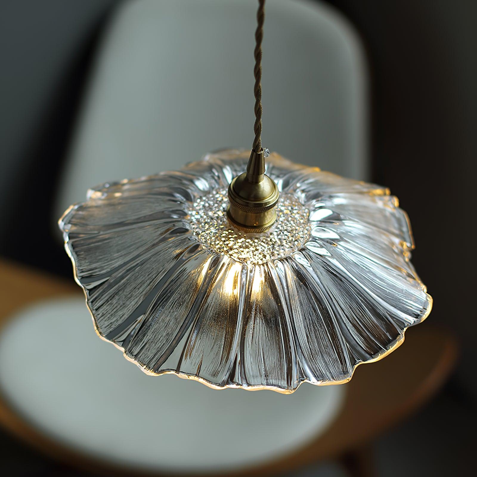 NostalgieLicht - Retro Glazen Hanglamp met Koperen Accenten