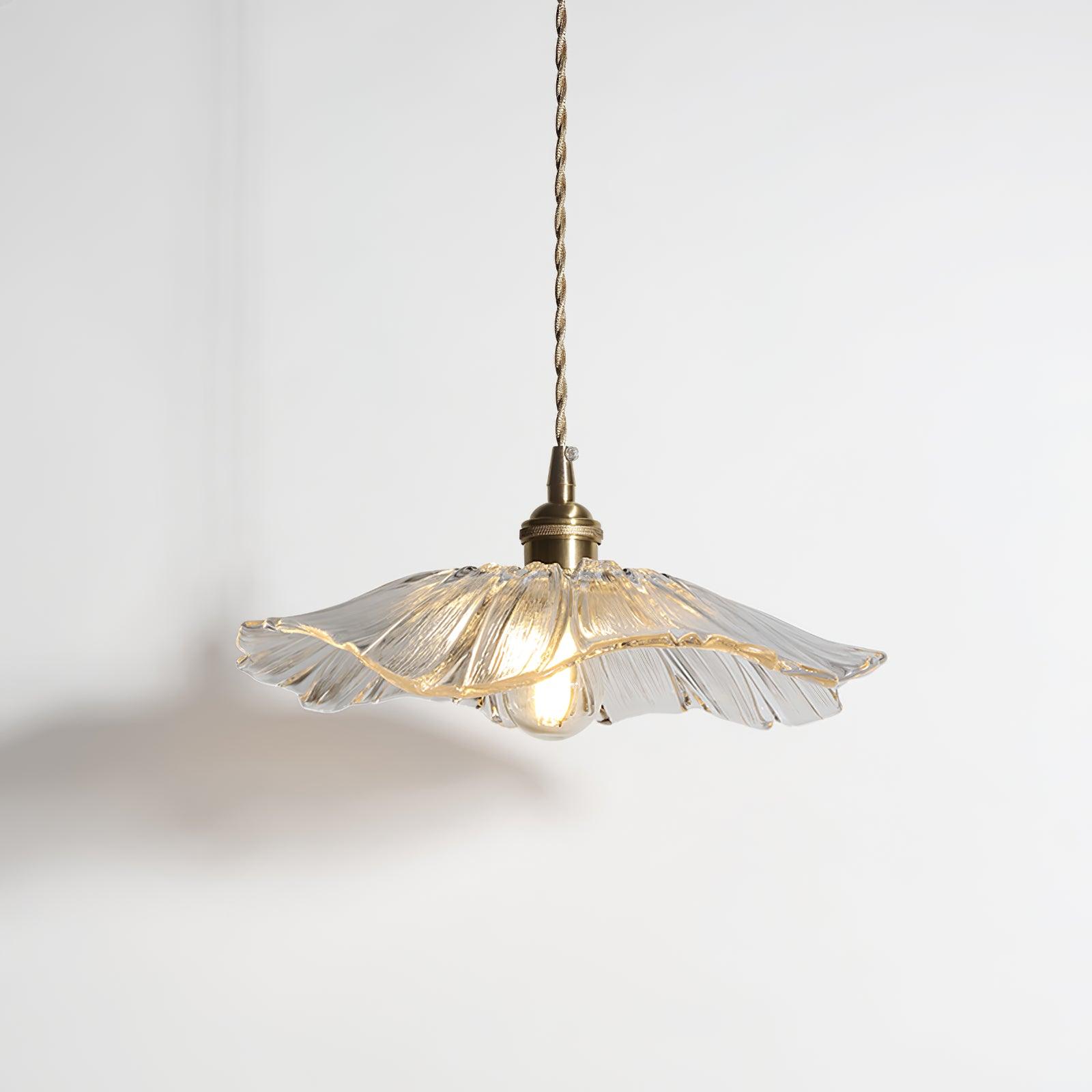 NostalgieLicht - Retro Glazen Hanglamp met Koperen Accenten