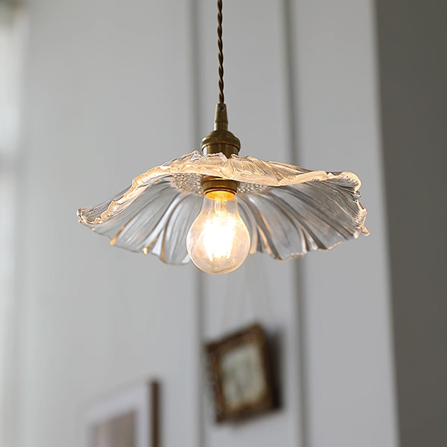 NostalgieLicht - Retro Glazen Hanglamp met Koperen Accenten