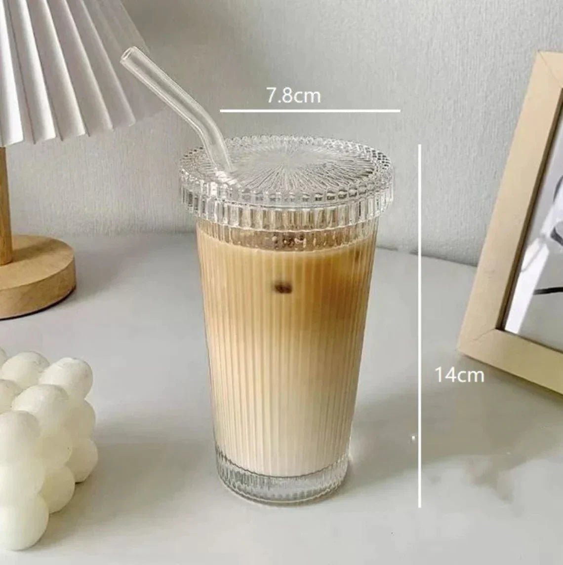 ChicSip Glass – Modern Drinkglas met Stijlvol Ontwerp