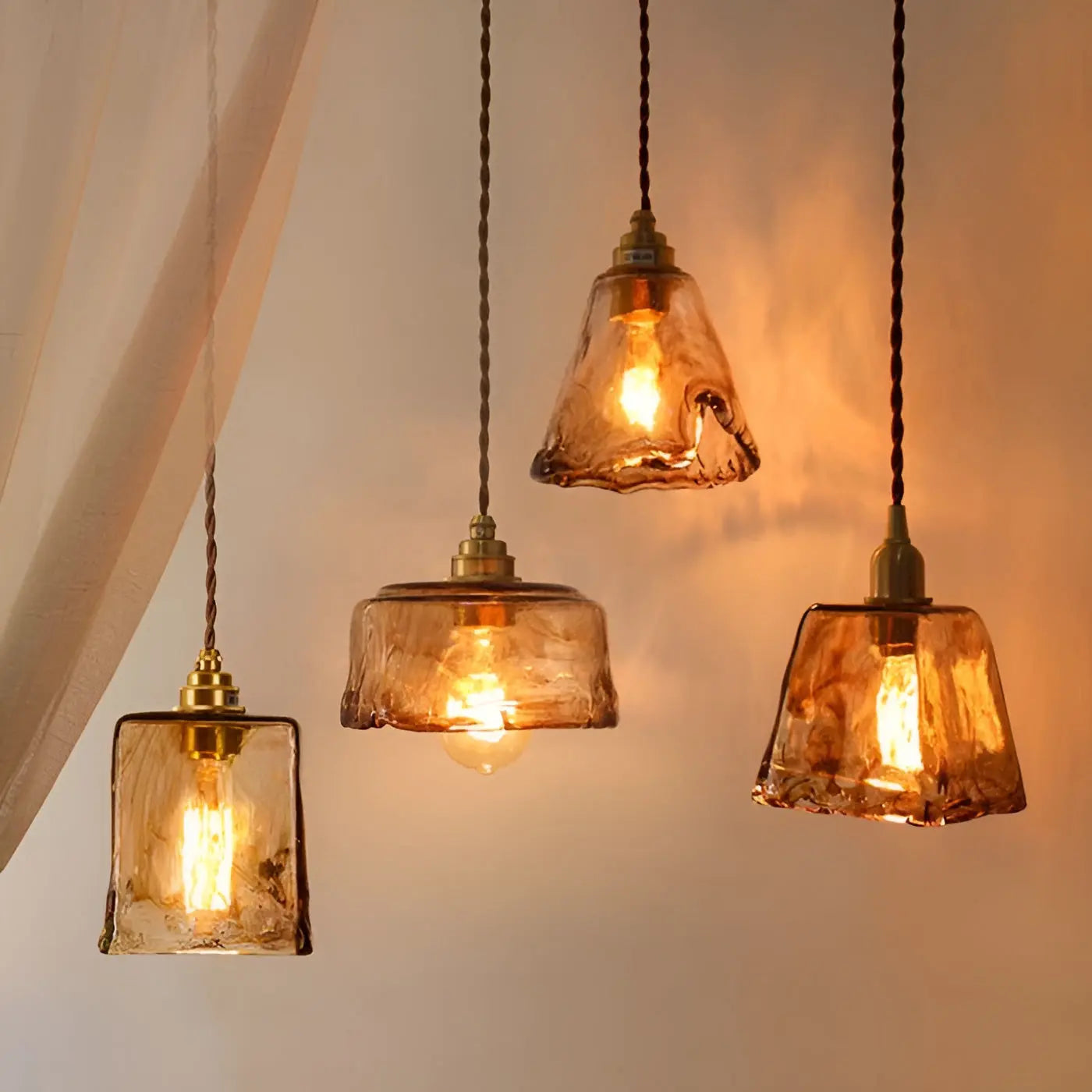 Luxueuze Kristallen Plafondlamp - Amber GlassElegance