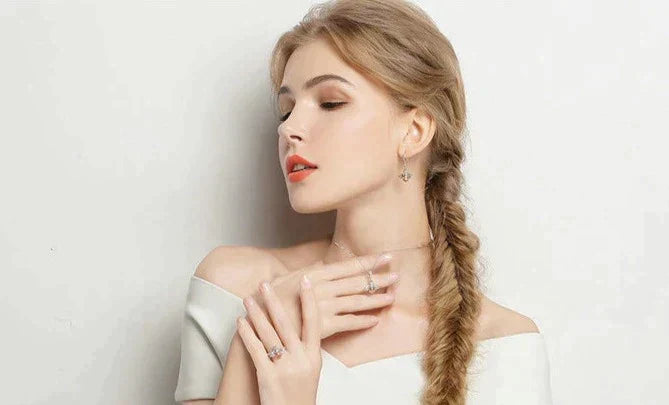 Koningin Bijen Oorhangers - Elegant en Uniek Accessoire