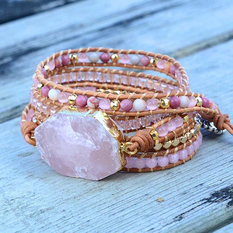Amoria Bracelet – Elegante Gouden Rozenkwarts Armcandy