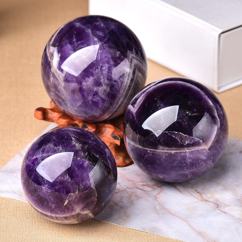 Amethyst Globe – Energieke Sfeerbol voor je Interieur