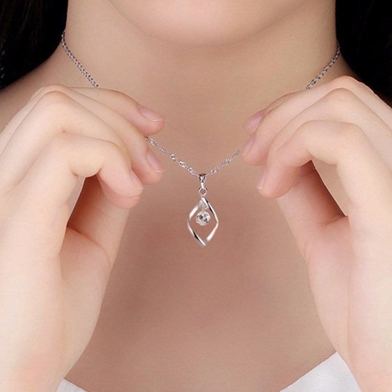 Elegante Zilveren Ketting met Stralende Zirkonia Kristal Hanger - Elinor