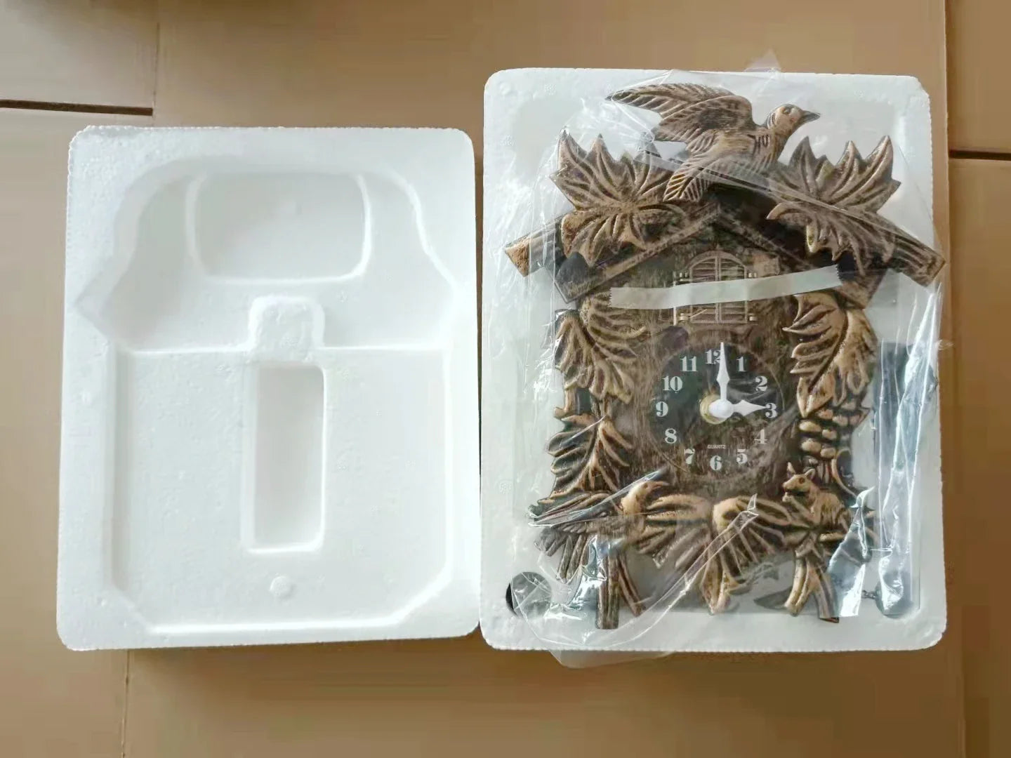 BirdTime Clock – Vintage Koekoeksklok met Geluid