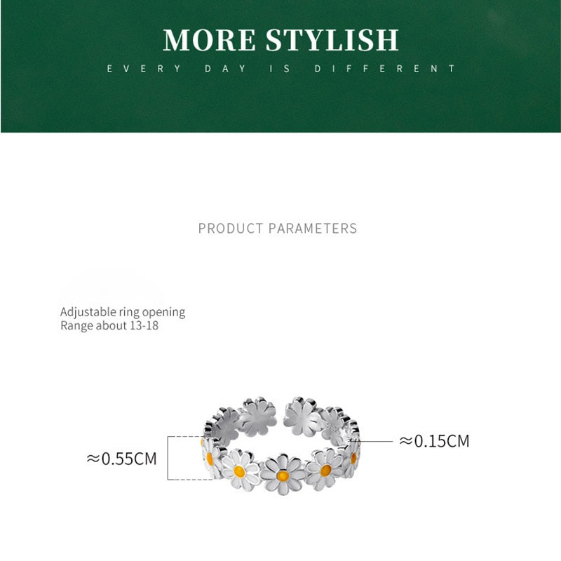 Charming & Chic Daisy Flower Ring