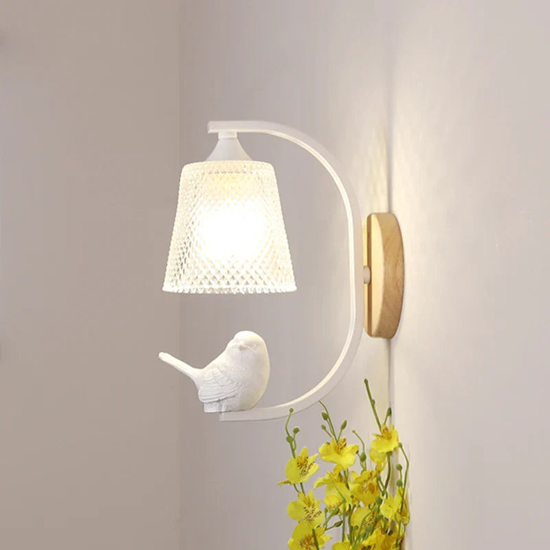 NordicBird Light – Trendy Vogelwandlamp voor Slaapkamer