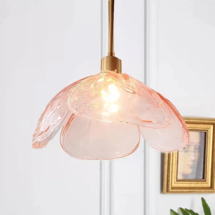 FleurChic Plafondlamp - Unieke Bloemvormige Hanglamp voor een Warme Sfeer