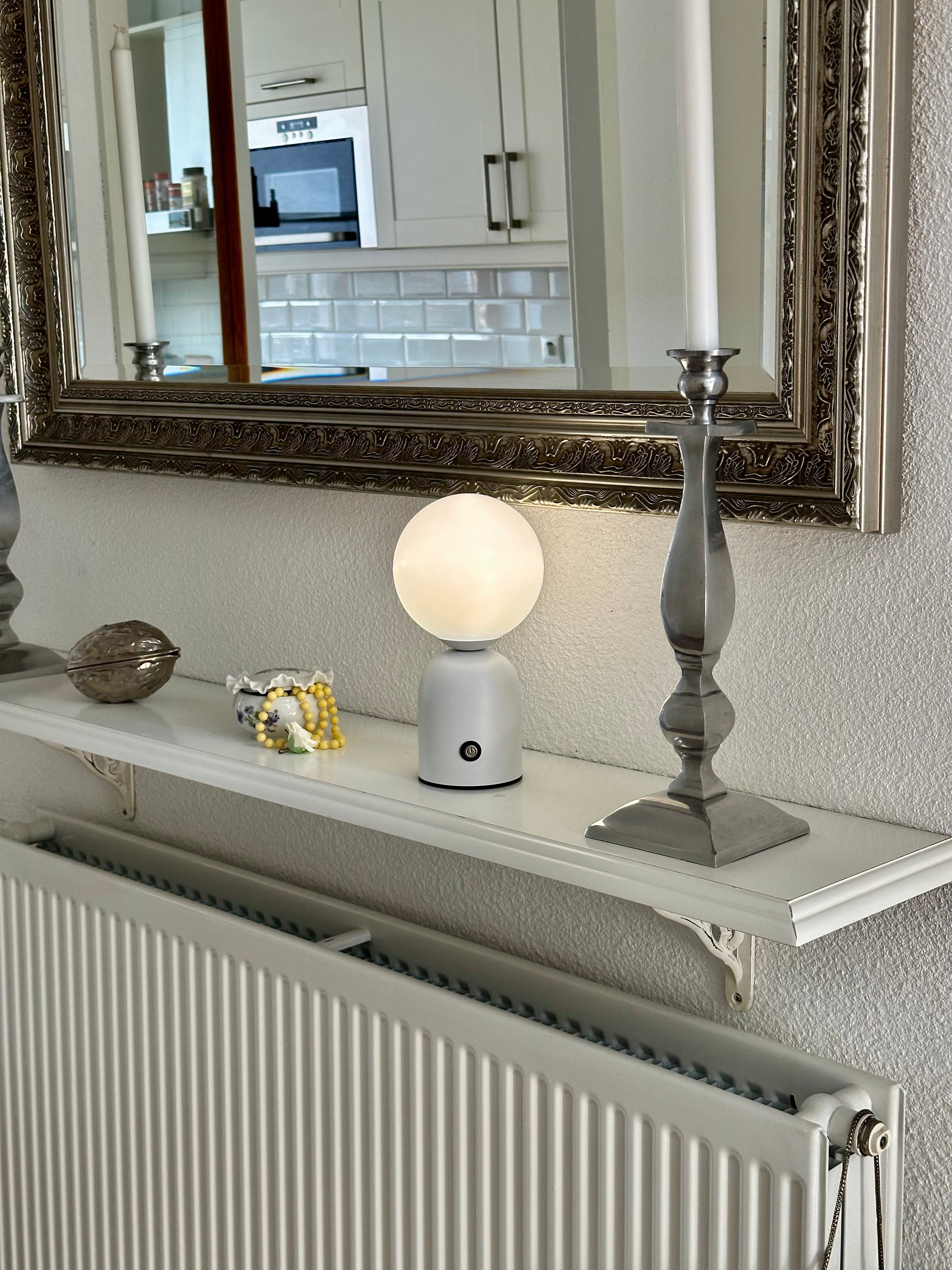 LumièreSereine – Elegante Tafel Lamp voor Rustige Sfeer