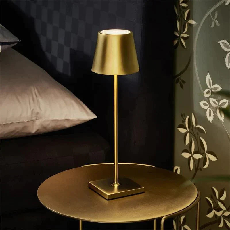 Nora Light – Draadloze Tafellamp met Dimfunctie