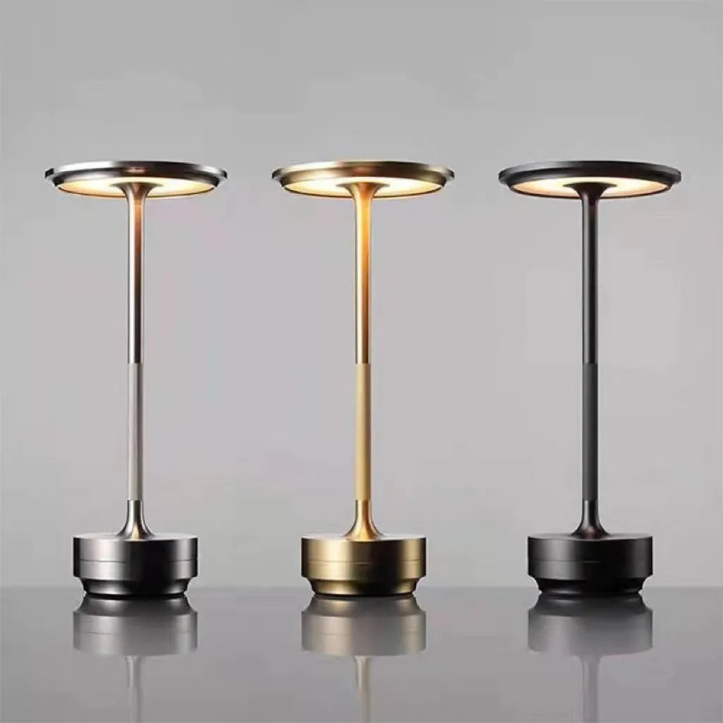 Industriële Dimbare Lamp met Rustiek Design – Zilver & Goud