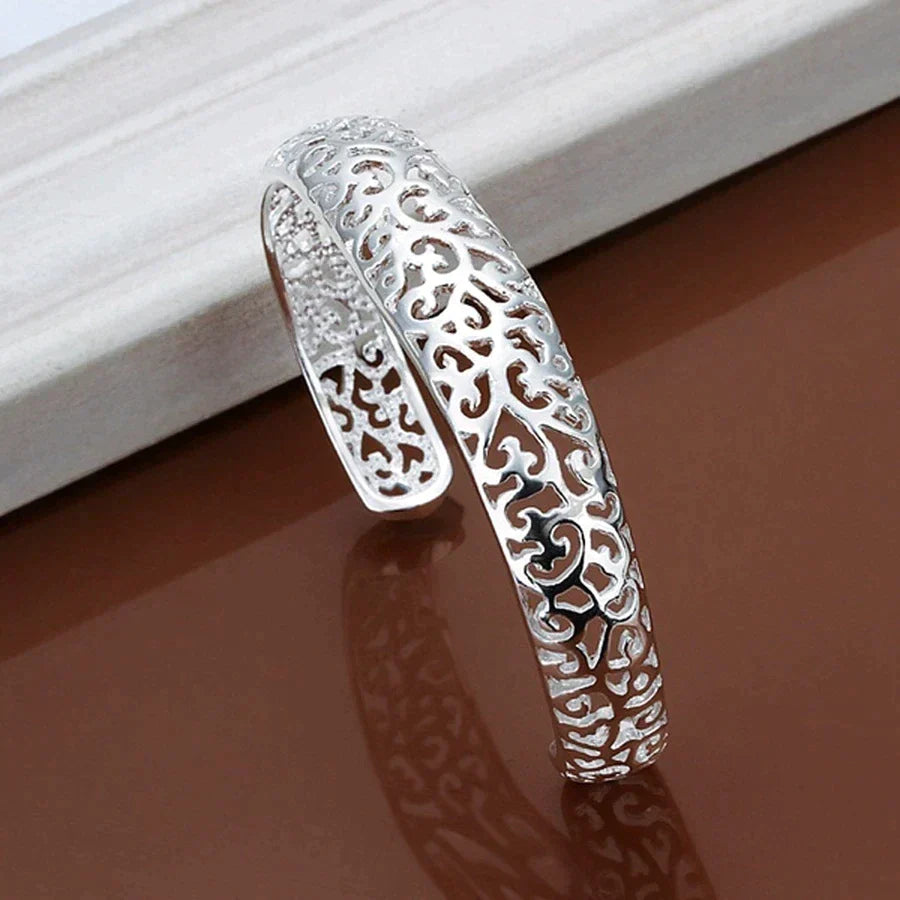 Elegant Zilveren Filigraan Armband | Uniek en Adembenemend Ontwerp
