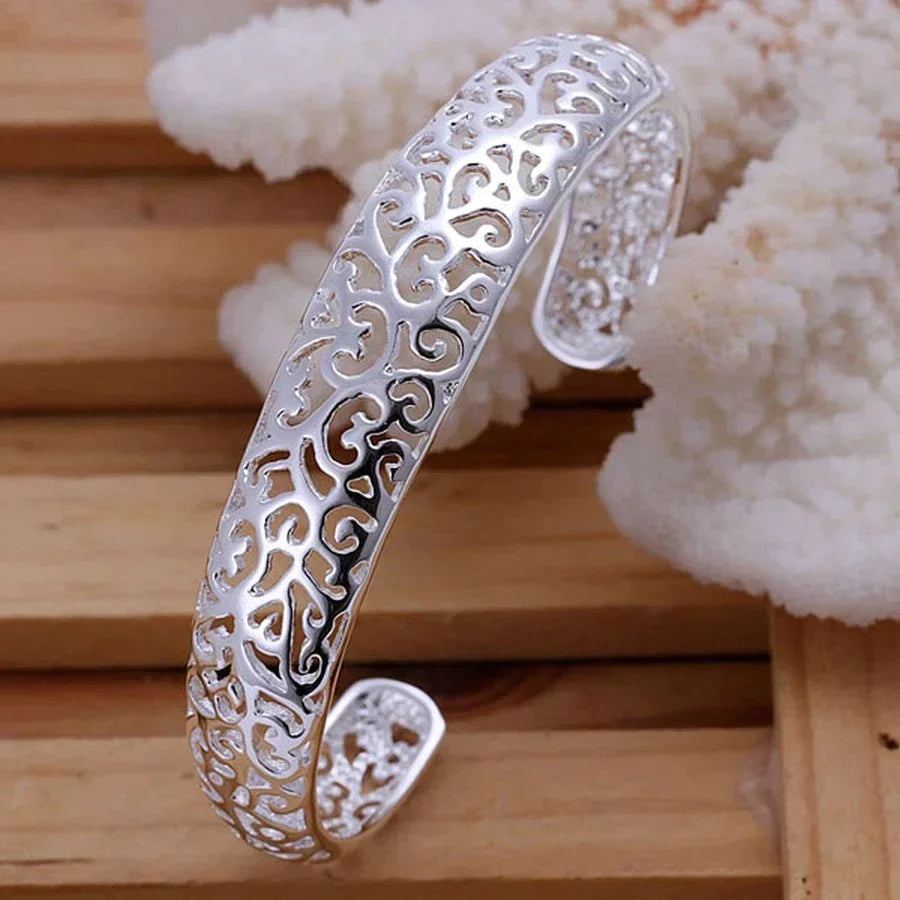 Elegant Zilveren Filigraan Armband | Uniek en Adembenemend Ontwerp