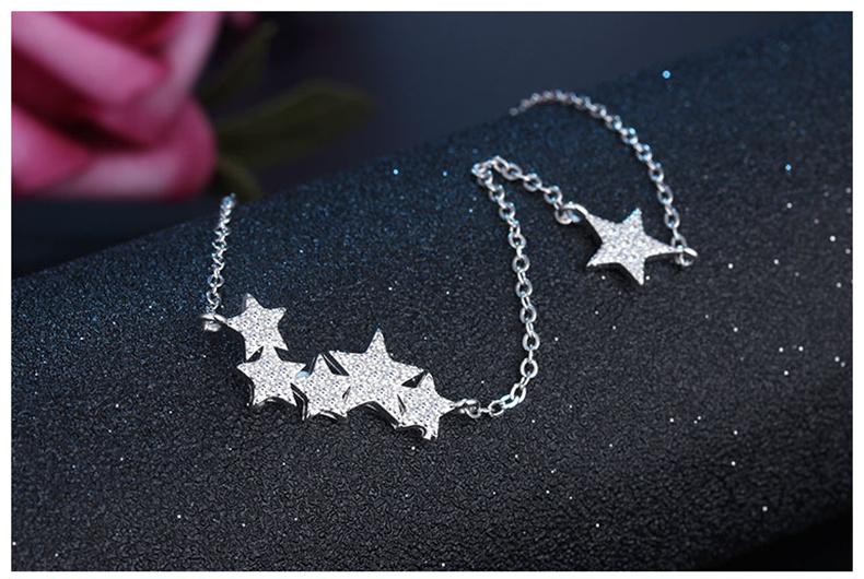 StarGleam Necklace - Stijlvolle Zilveren Sterrenketting