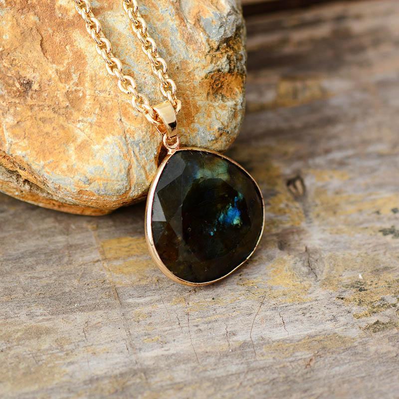 Labradorite Aura Necklace - Elegante Energie Sieraden