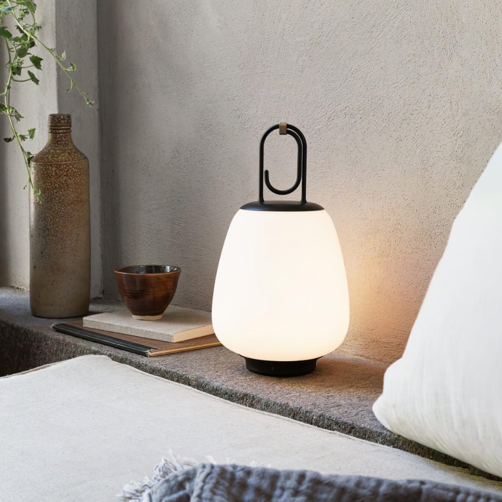 VintageGlow Lantern - Draadloze Tafellamp met Luxe Design