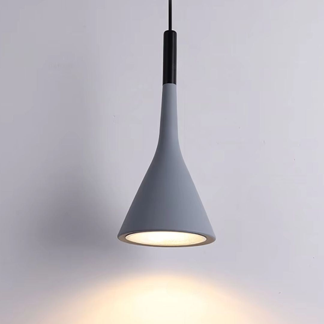 OrchidGlow Wall Lamp – Scandinavisch Design voor Elegante Verlichting