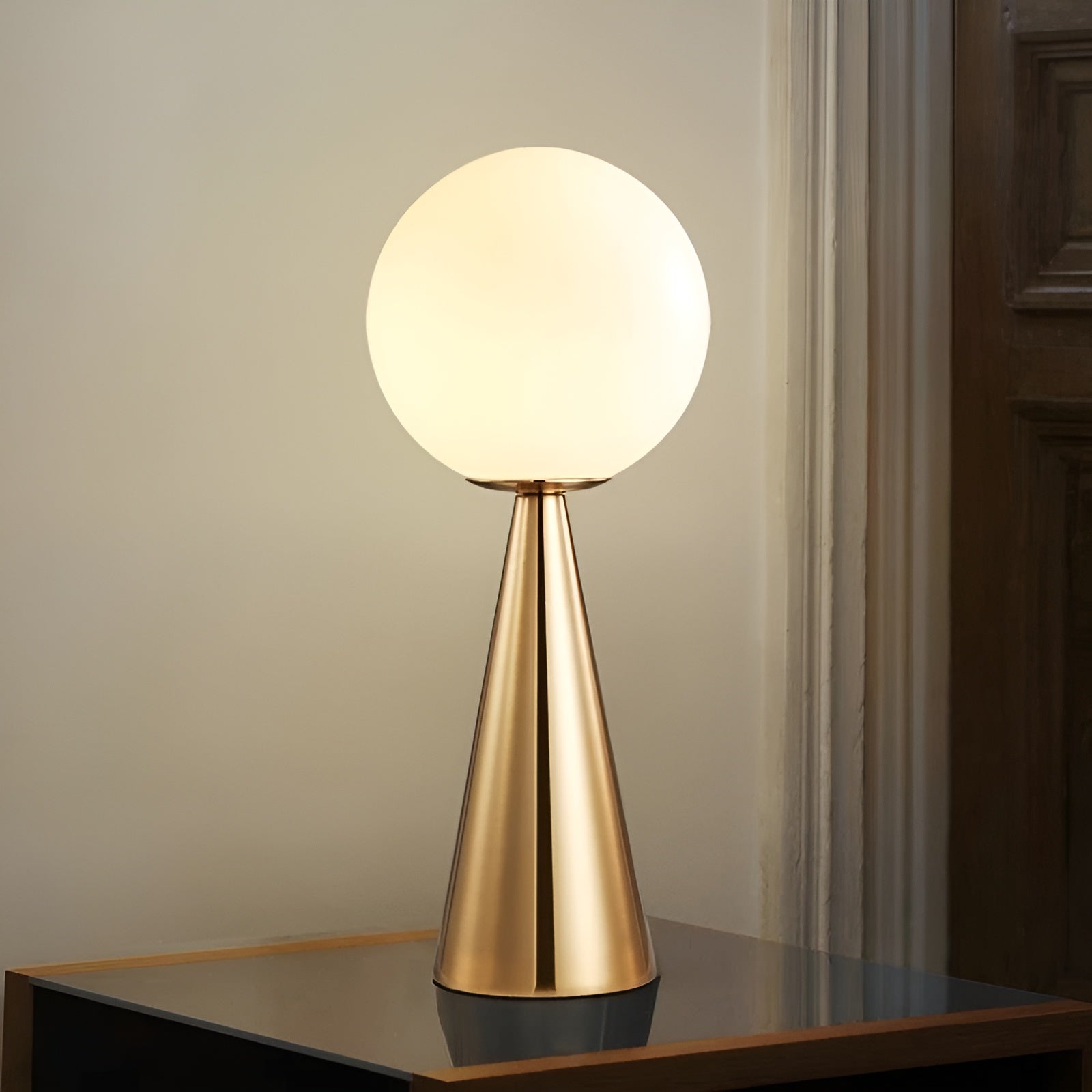 Elegante Gouden Tafellamp - Luxueuze Verlichting voor Jouw Interieur