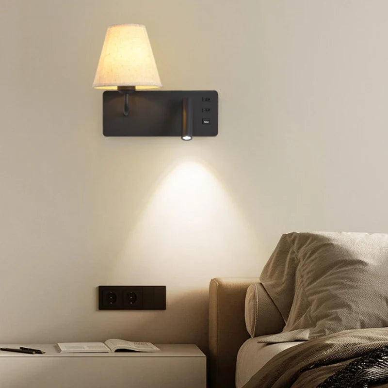 LuminoWall - Minimalistische USB Wandlamp met Leesspot