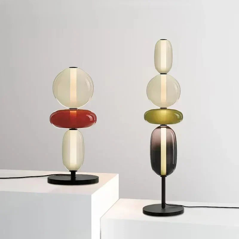 ChromaLuxe - Designer Vloerlamp met Kleuraccenten voor een Sprankelende Sfeer
