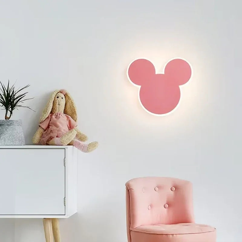 PinkRabbit - Speelse LED Wandlamp voor Kinderkamer