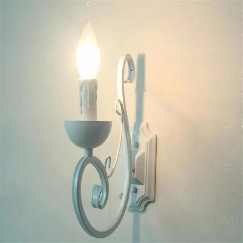 VintageGlow Lamp - Elegante Witte Muurlamp met Kaars E14