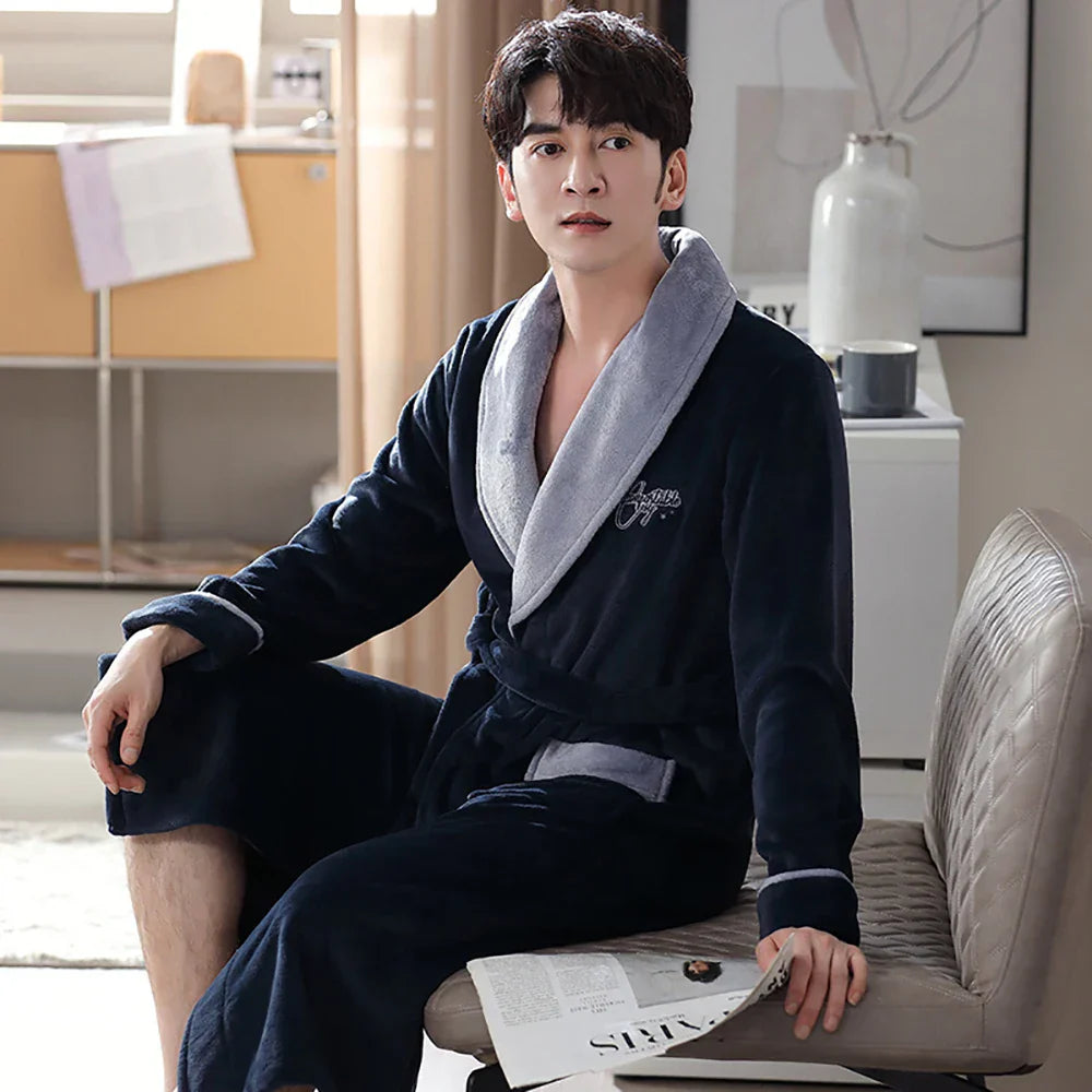 WarmPlush Robe - Luxe Antibacteriële Flanellen Badjas