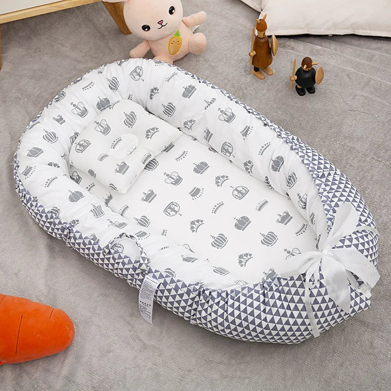 TravelEase Bed - Opvouwbaar Babybed en Bassinet
