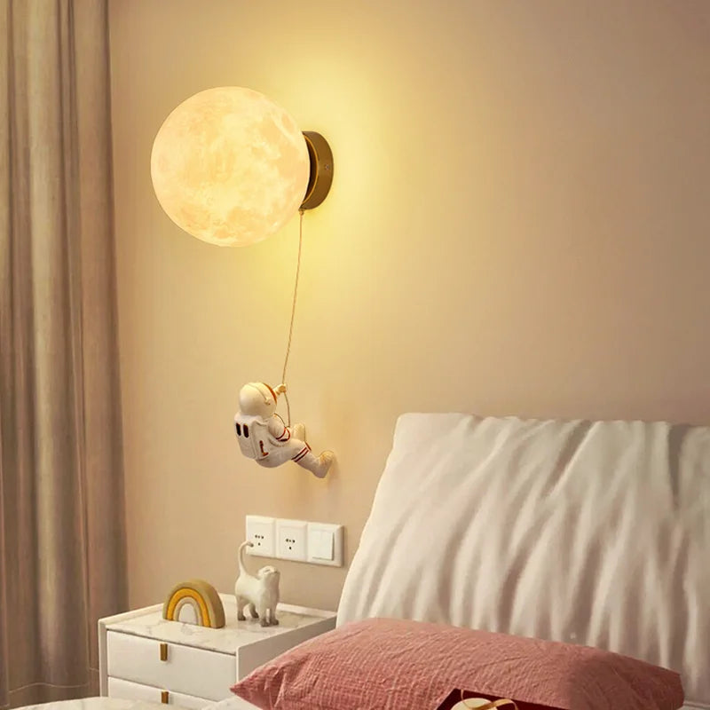 LunarGlow Wall Lamp - Maanvormige Astronaut Verlichting