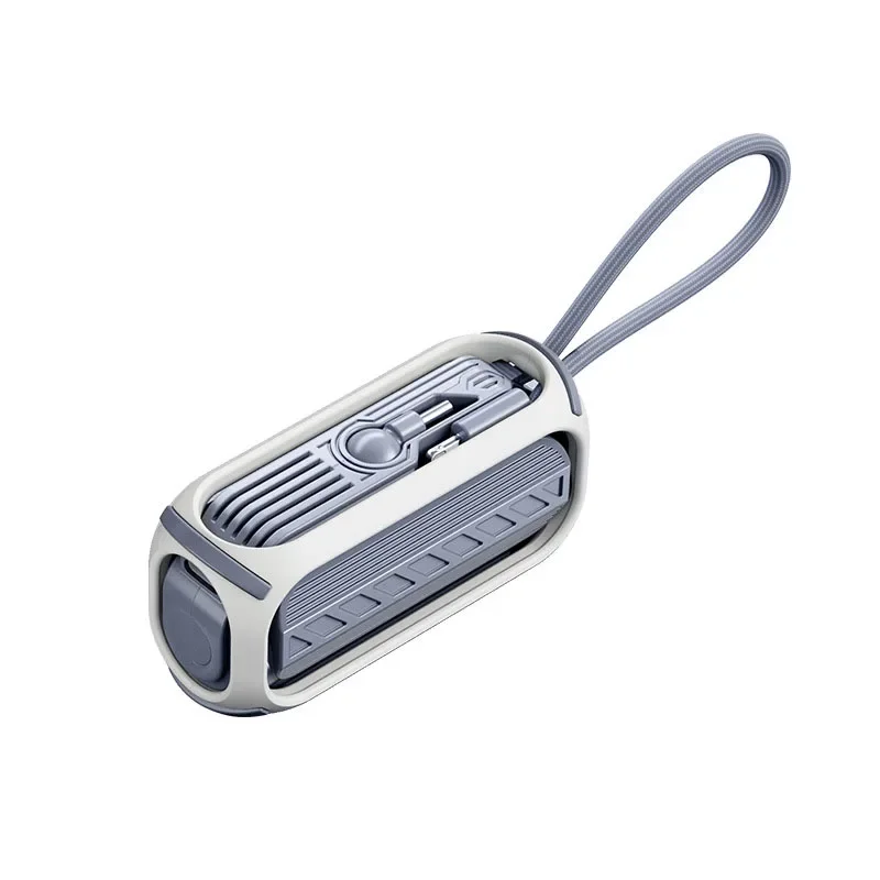 CompactCharge – Stijlvolle Draagbare Powerbank voor Reizen