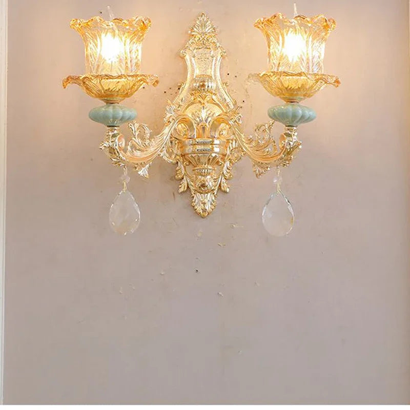 CrystalLuxe - Luxueuze Kristallen Wandlamp voor Modern Interieur