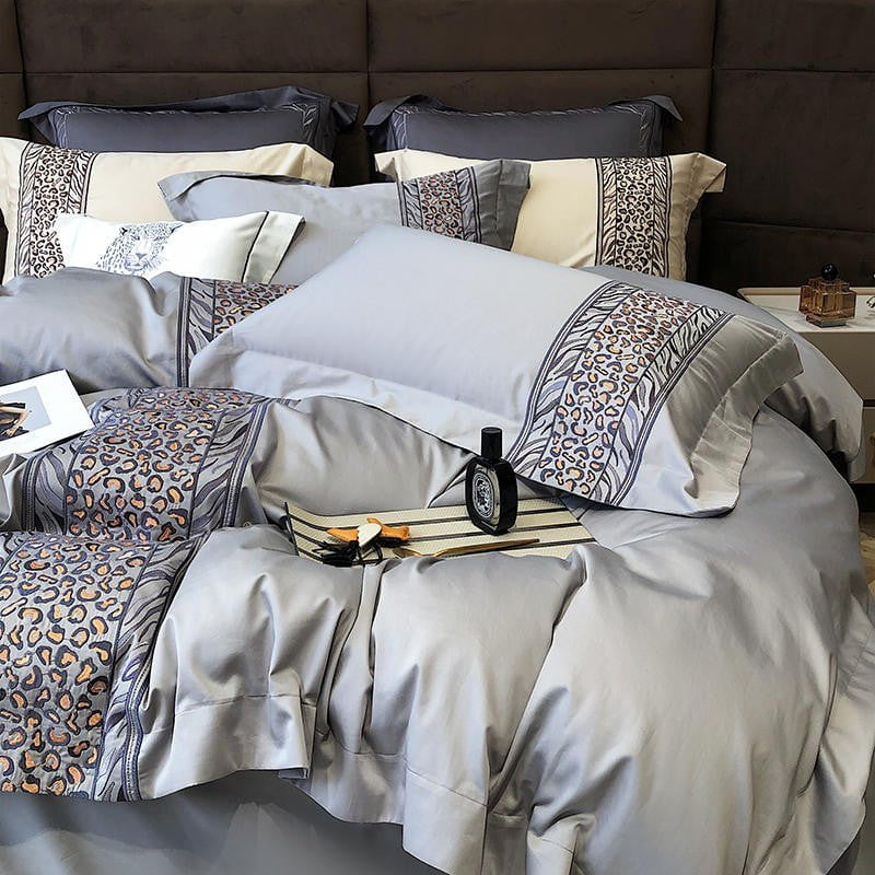 Leopard Grey – Luxe Dekbedovertrekset van Egyptisch Katoen