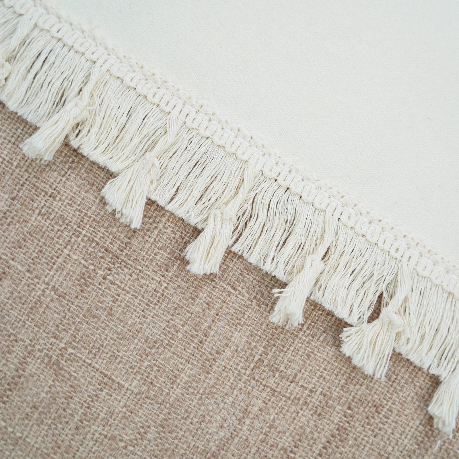 Bohemian Kussenhoes - Geometrisch Kussenhoes in Beige met Franjes