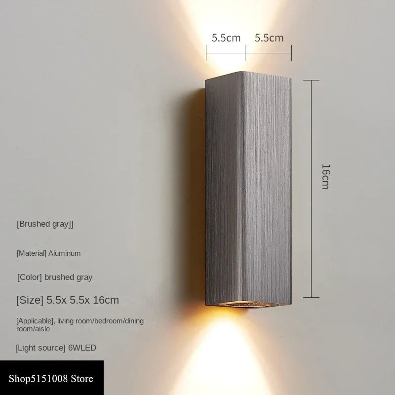 GlowLuxe - Stijlvolle LED Wandlamp voor Slaapkamer