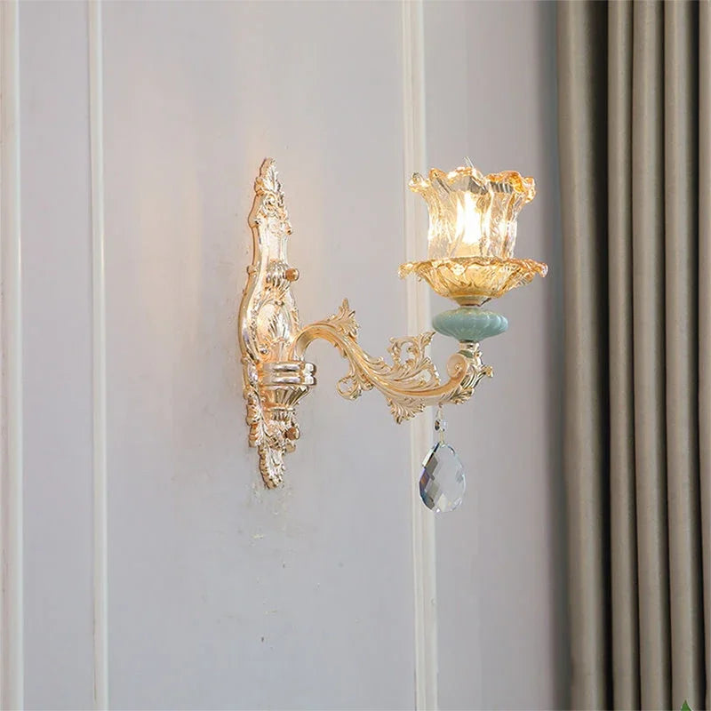 CrystalLuxe - Luxueuze Kristallen Wandlamp voor Modern Interieur