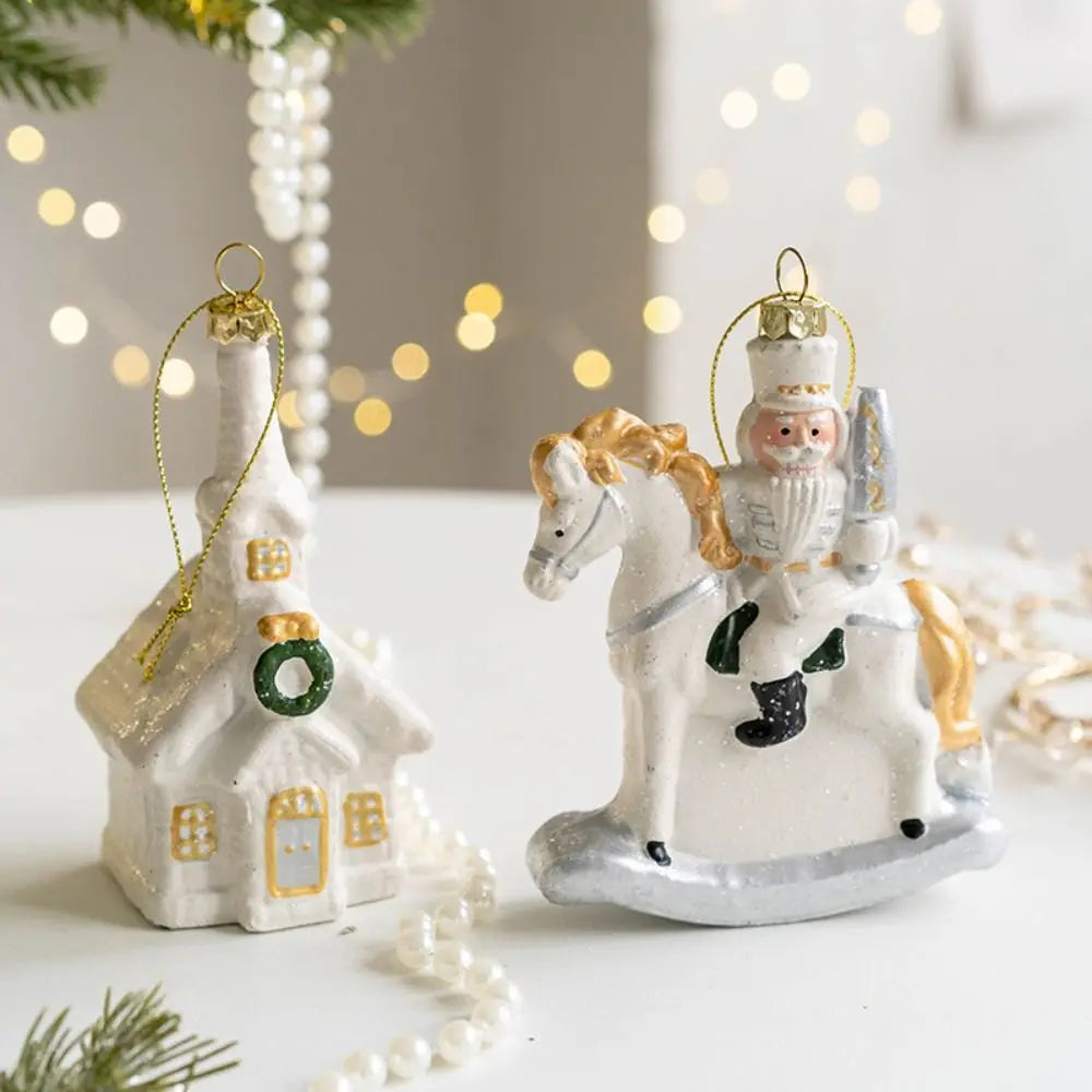 CharmingSnow Kerstdecoratie – Betoverende Keramische Kersthangdecoratie