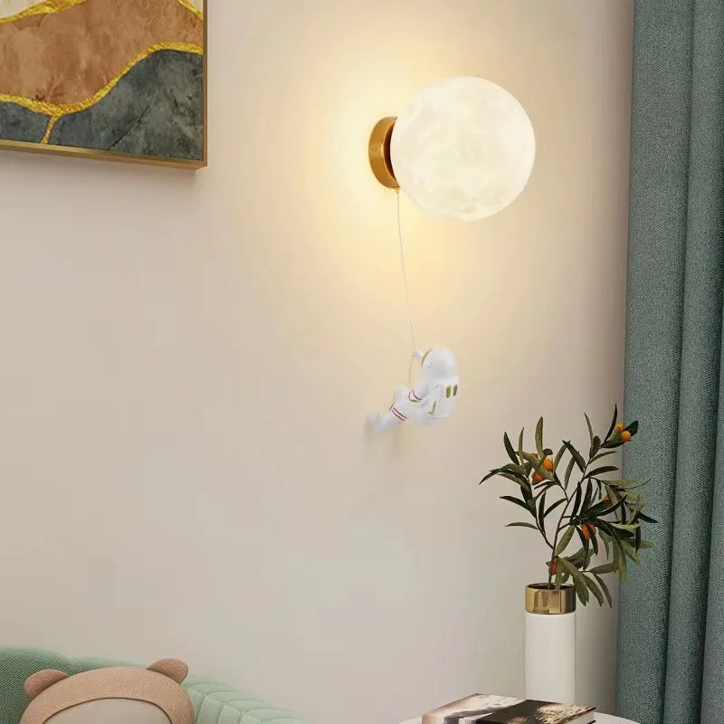 LunarGlow Wall Lamp - Maanvormige Astronaut Verlichting