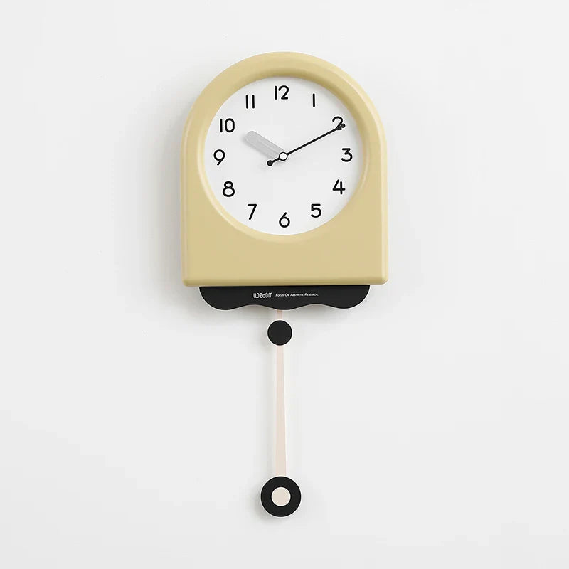 CremePendulum Clock - Koreaanse Wandklok met Modern Design