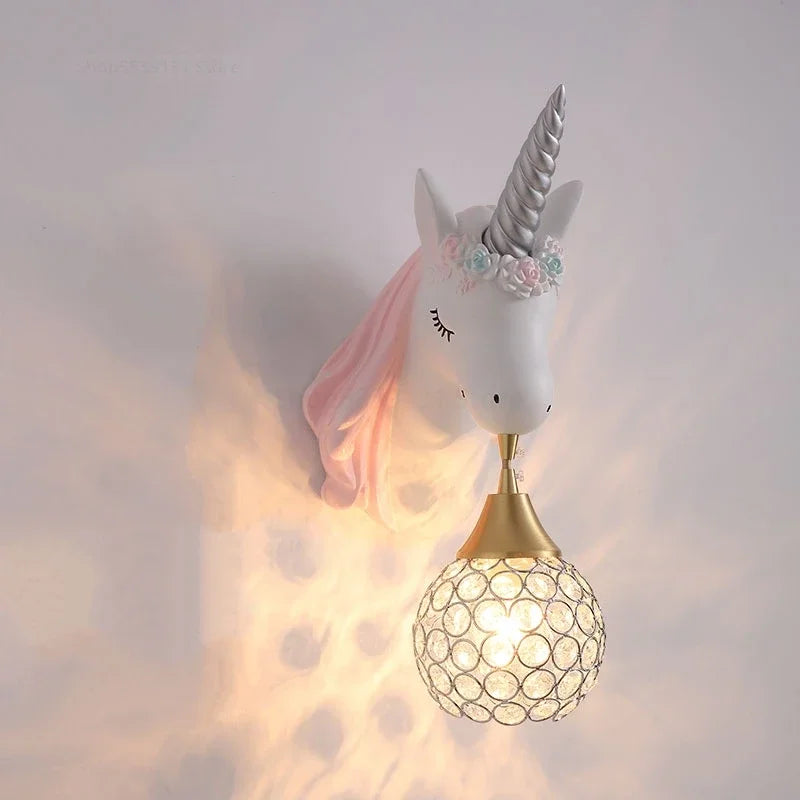 UnicornLicht – Speelse Wandlamp voor Kinderkamer
