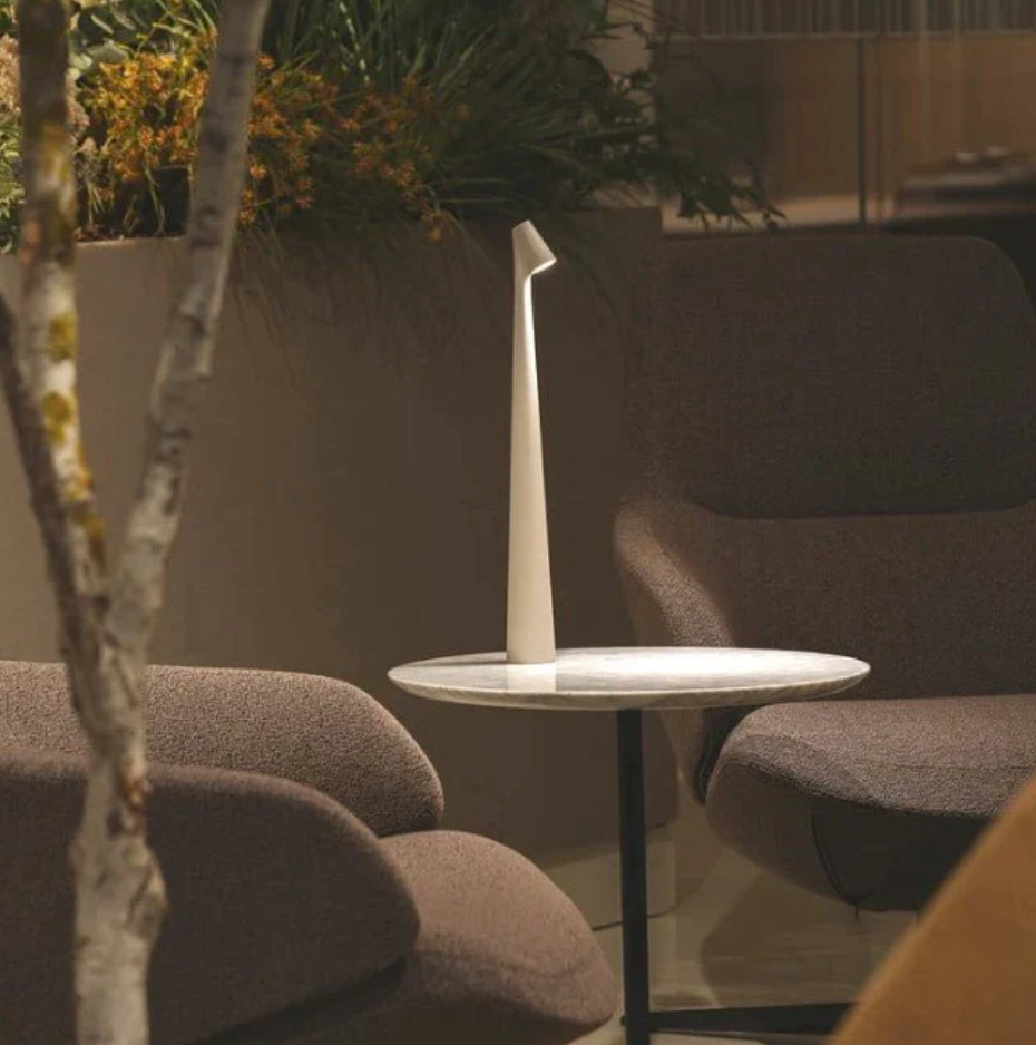 Verfijnde ArtisanGlow Lamp voor Luxe Interieurverlichting