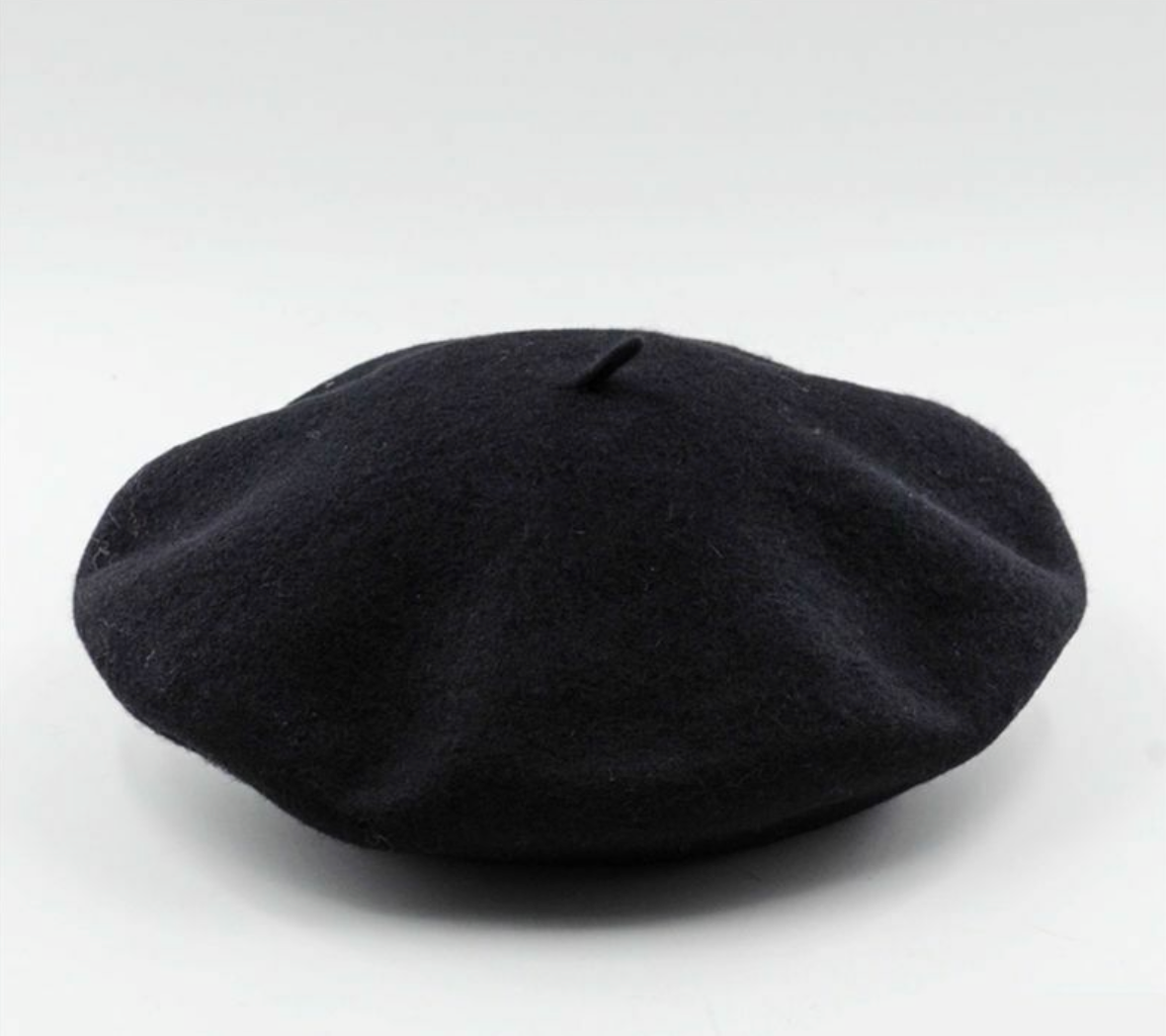 WoolCharm Beret – Luxe en Comfort voor de Winter