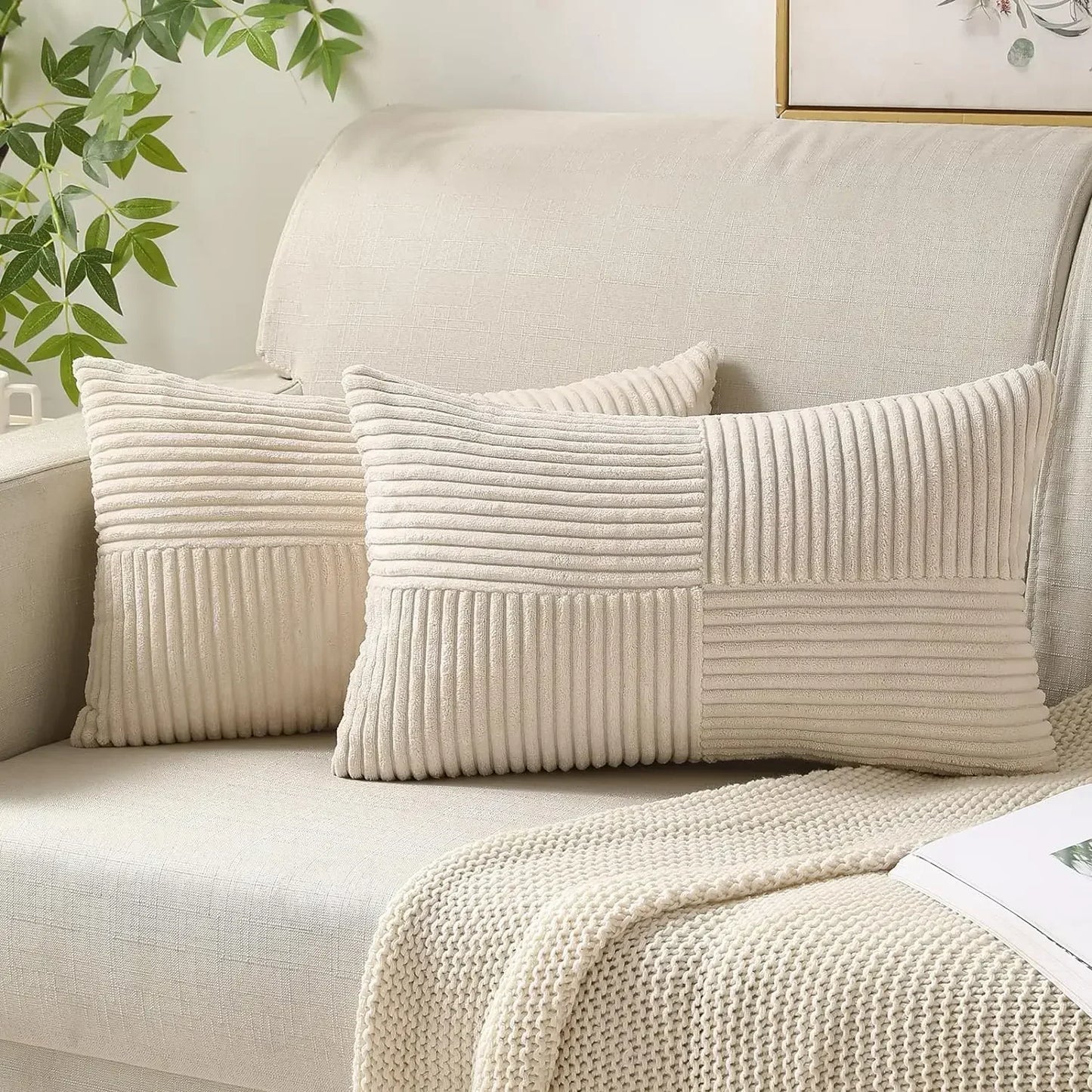 VelvetAura Kussenhoes - Stijlvolle Gestreepte Kussenhoezen in Luxe Corduroy Set