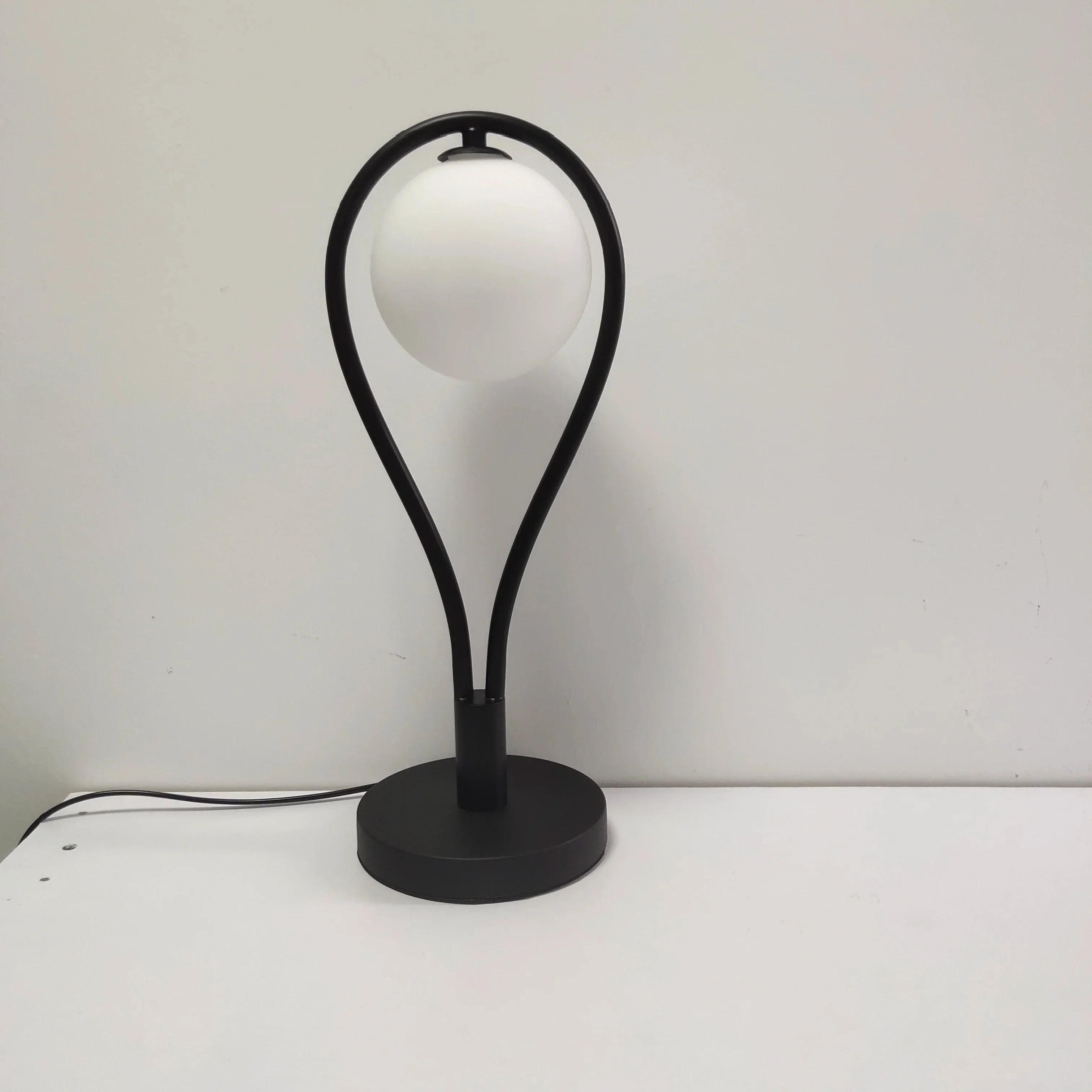 FrostedGloed - Minimalistische Scandinavische Sfeerlamp