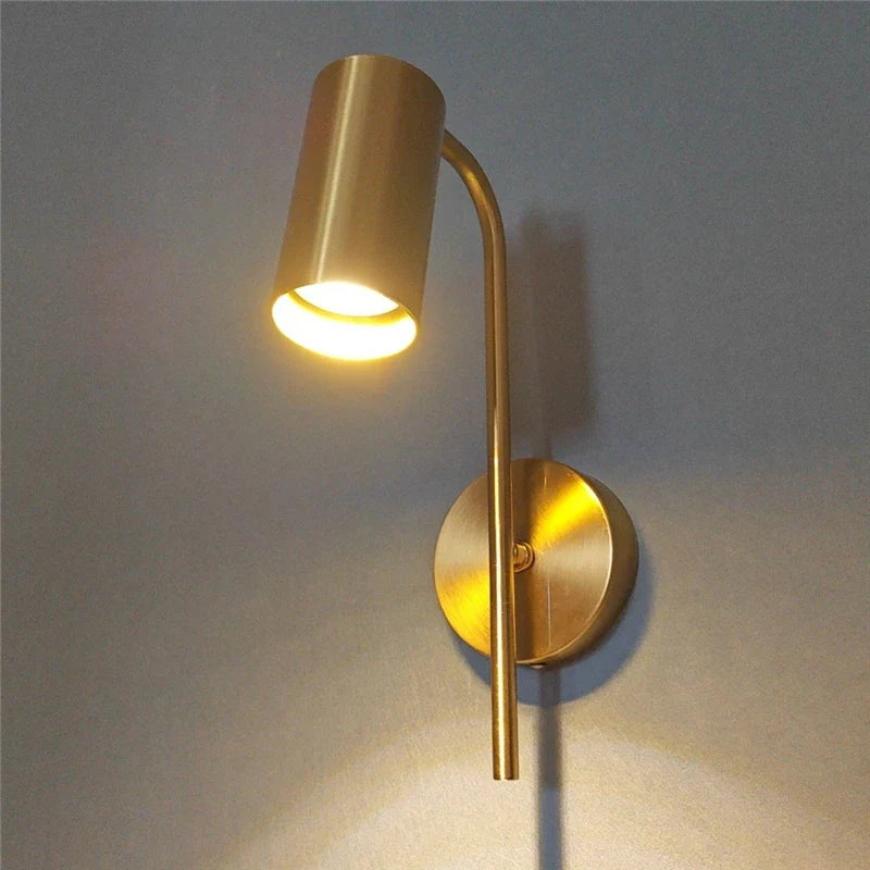 NordicLuxe - Luxe Gouden Wandlamp voor de Slaapkamer