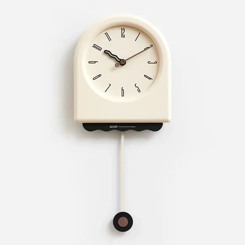 CremePendulum Clock - Koreaanse Wandklok met Modern Design