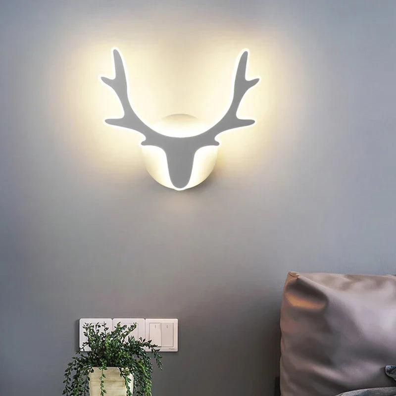 LuminousDream – Moderne LED Wandlamp voor Sfeer