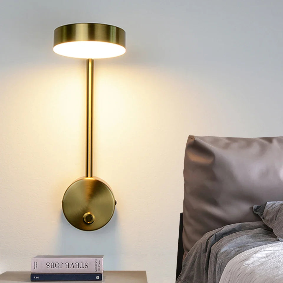 NordicGlow - Verstelbare LED Wandlamp voor Modern Interieur