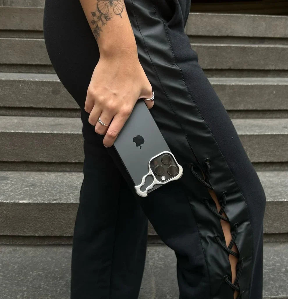 TitanShield Case - Stijlvolle Bescherming voor iPhone Randen